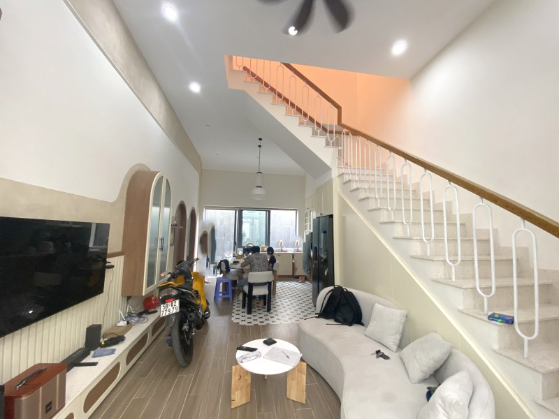 Bán Nhà 2 Tầng Mới Đẹp Hẻm Xe Hơi 92m_7.8*12 Gần Tô Ngọc Vân Tam Phú Thủ Đức Chỉ 8.8 tỷ - Ảnh 2